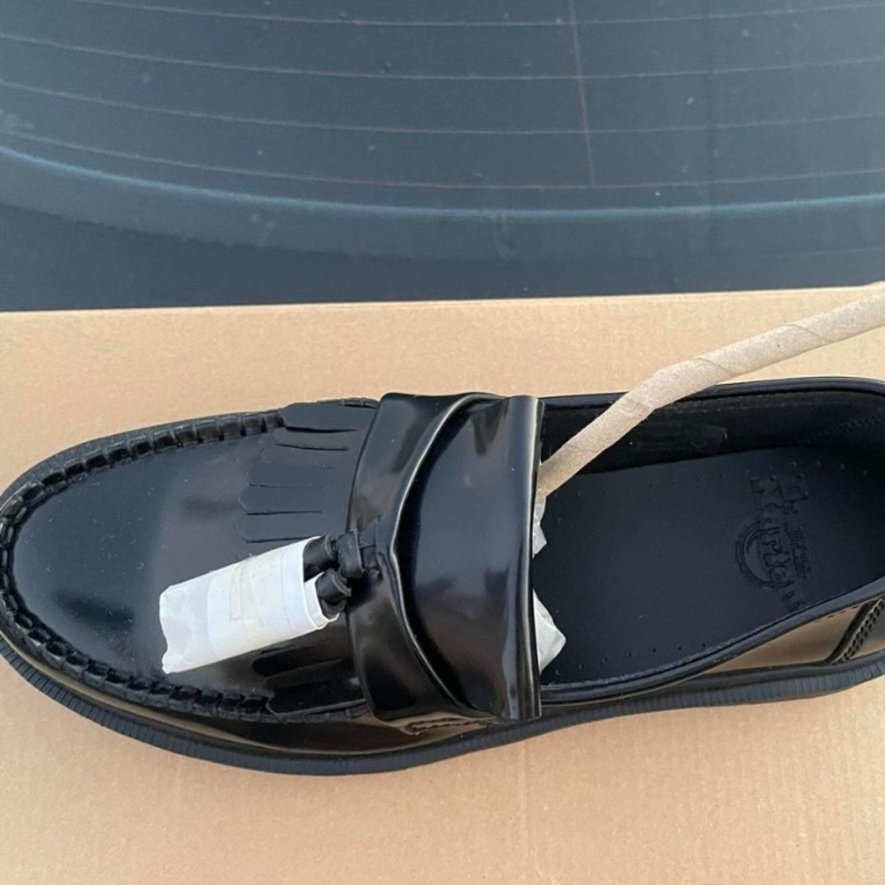 Dr. Martens Adrian NWT. Size US womans 9.